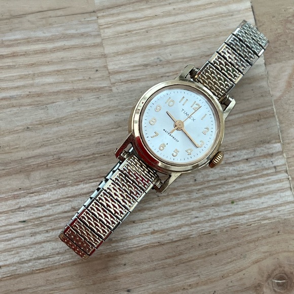 Timex Vintage Mechanical Waterproof Watch Gold Stretch Bracelet Stainless Dial - Picture 9 of 15